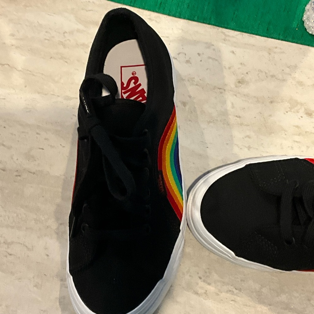 Vans Black Sneakers with Rainbow Design - Picture 2 of 4